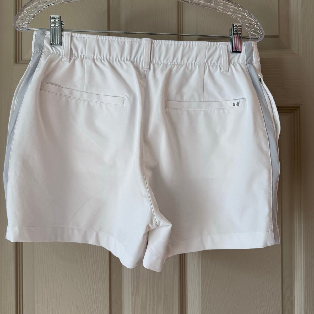 Under Armour Drive Women's Short's Size 8 - Picture 2 of 6